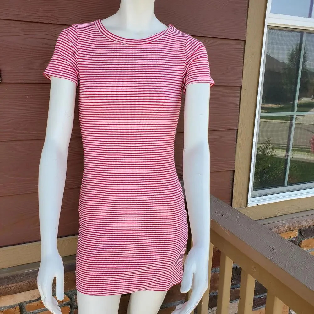 J Roberts Magenta Pink and White Striped Bodycon Mini Dress Size Medium NWOT